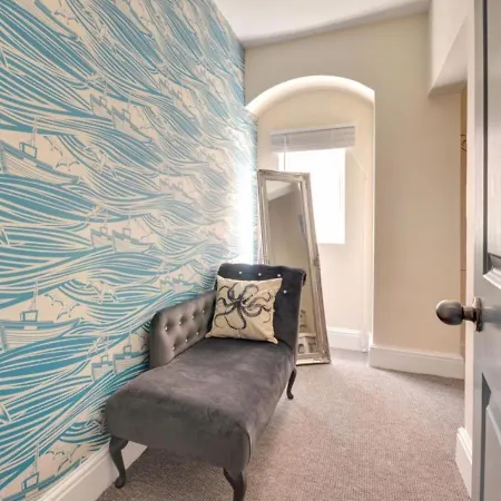 Silverwood Apartment, * Whitby