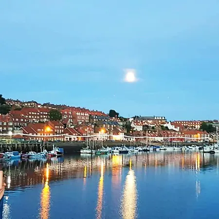 Silverwood Apartment, Apartment *