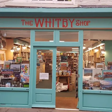 Silverwood Apartment, Apartment Whitby