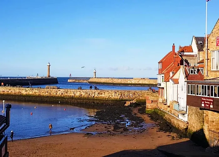 Апартаменты Silverwood Apartment,