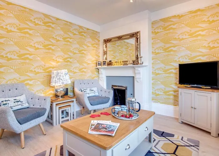 Апартаменты Silverwood Apartment,