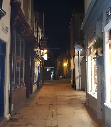 Silverwood Apartment, * Уитби