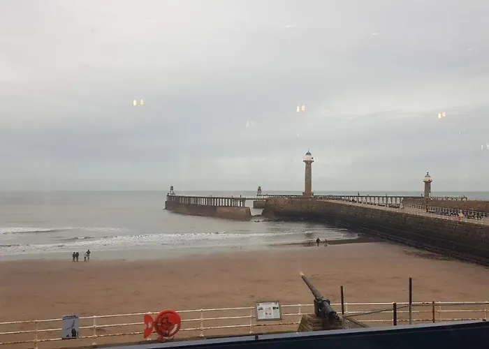 Апартаменты Silverwood Apartment,