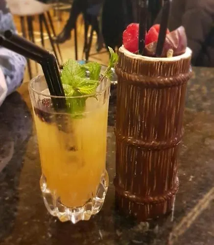 Апартаменты Silverwood Apartment,