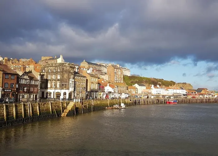 Silverwood Apartment, Уитби