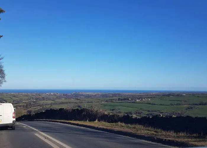 Апартаменты Silverwood Apartment,