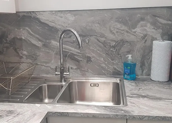 Апартаменты Silverwood Apartment,